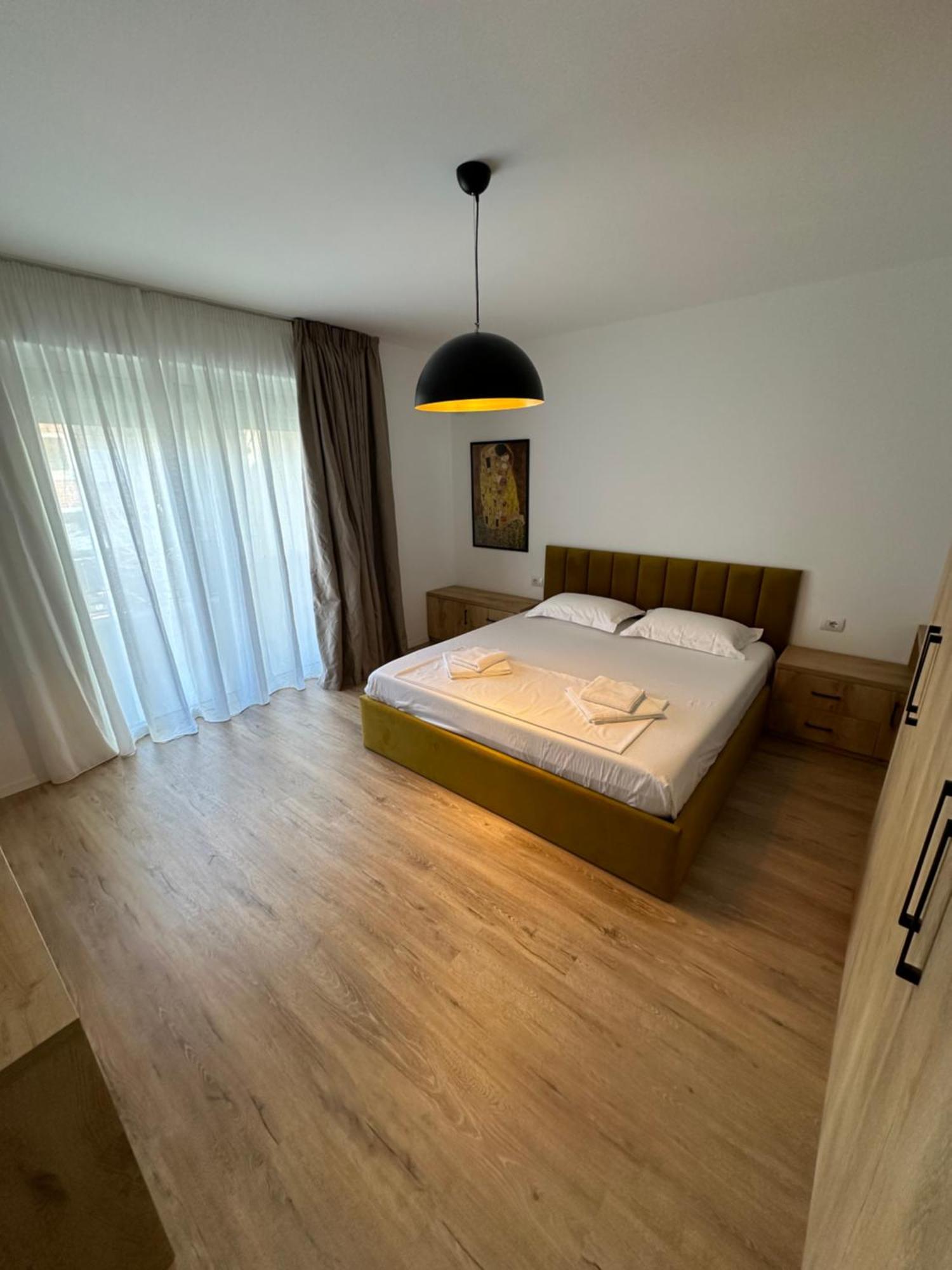 New Bazaar Studios Тирана Экстерьер фото